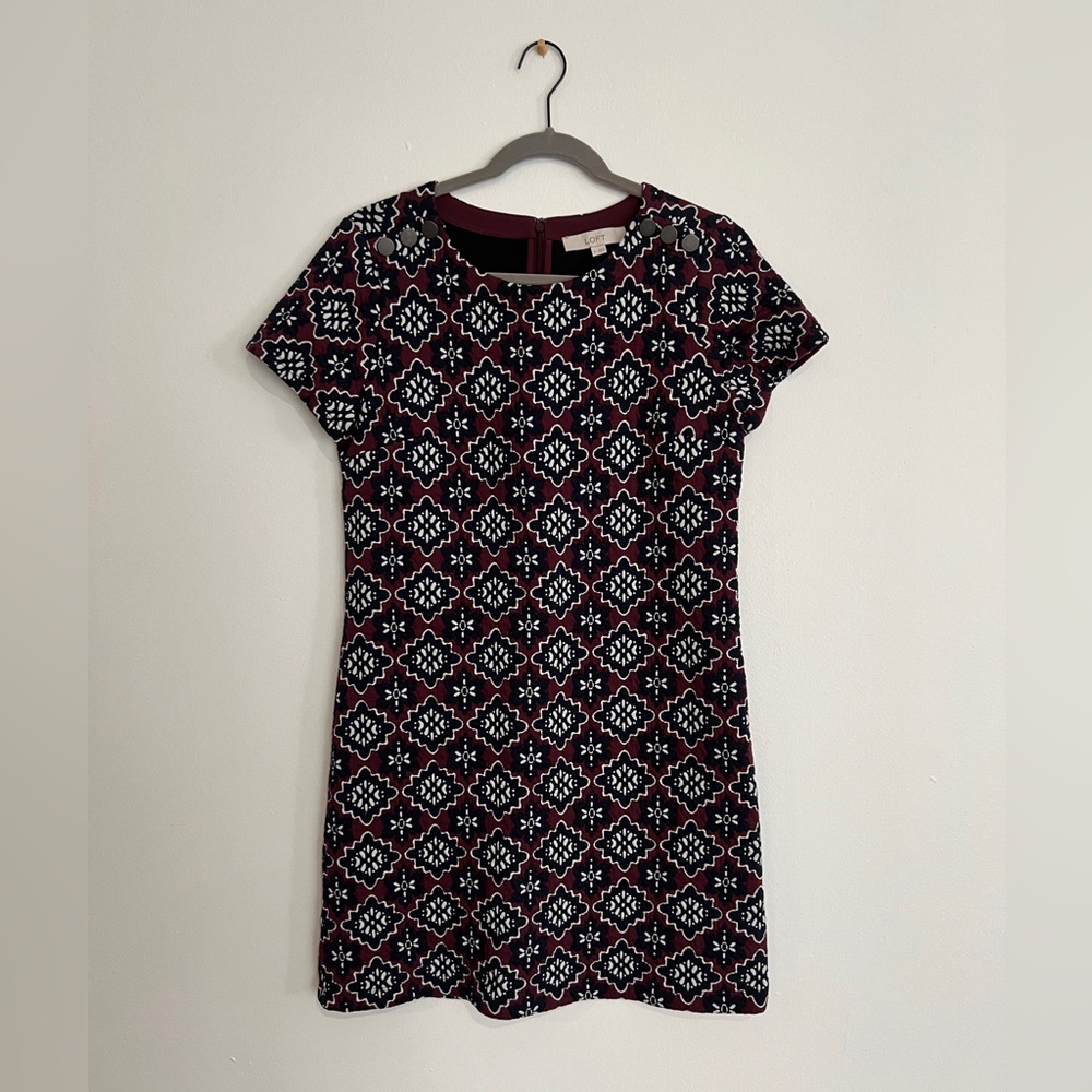 LOFT jacquard shift dress - size 6